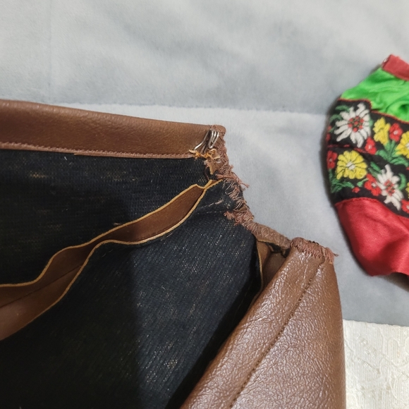 Vintage 1960's Barbie Clothes - Picture 4 of 4